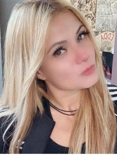 bacheca incontri avola|Escort Avola, Annunci Donna Cerca Uomo